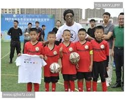 埃梅里上任一年半，枪手却还在温格的阴影之下